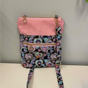 Toe beans!   Cross body bag. New